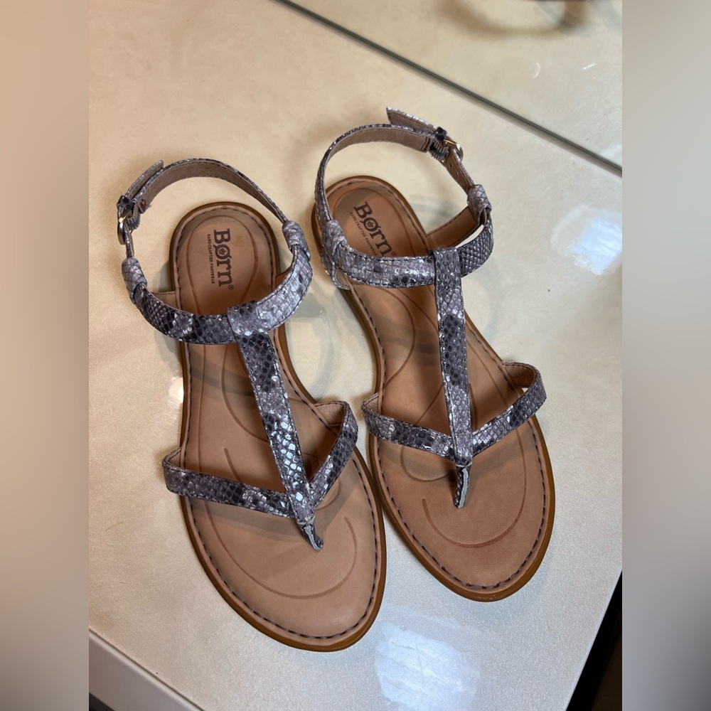 Born Strappy animal print sandals size 6